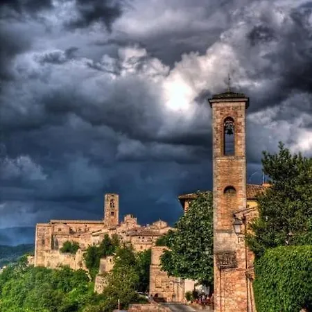 Appartamento A Colle Val D'Elsa Exterior photo
