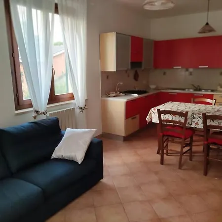 Appartamento A Colle Val D'Elsa Exterior photo